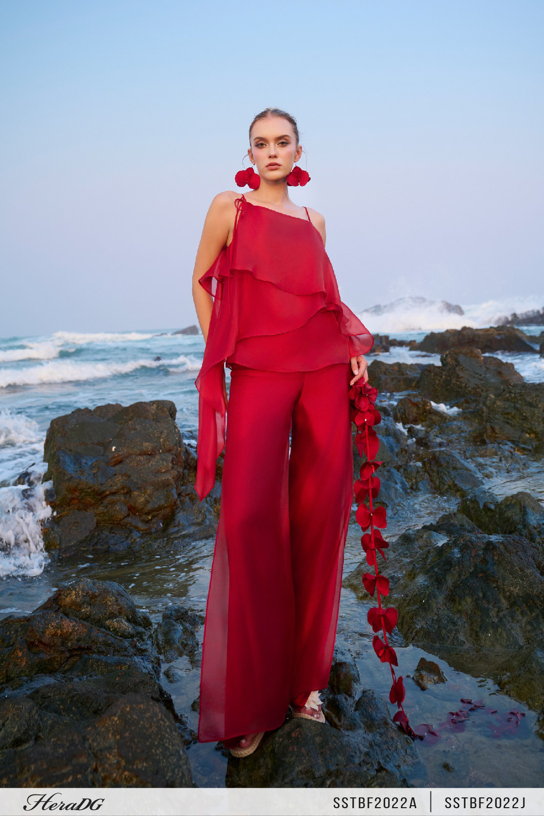 Ảnh của Quần suông 2 lớp xẻ tà